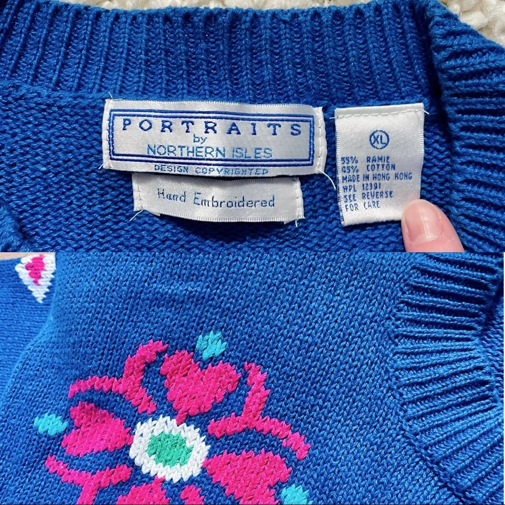 Electric blue vintage floral cardigan 💙
